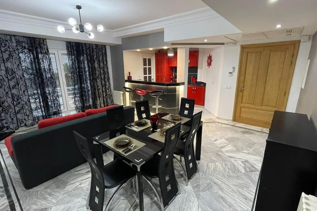 Appartement En Bord De Mer Monastir Esterno foto